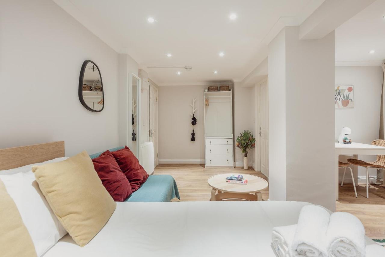 Kensington Nest Serviced Studio London Exteriör bild